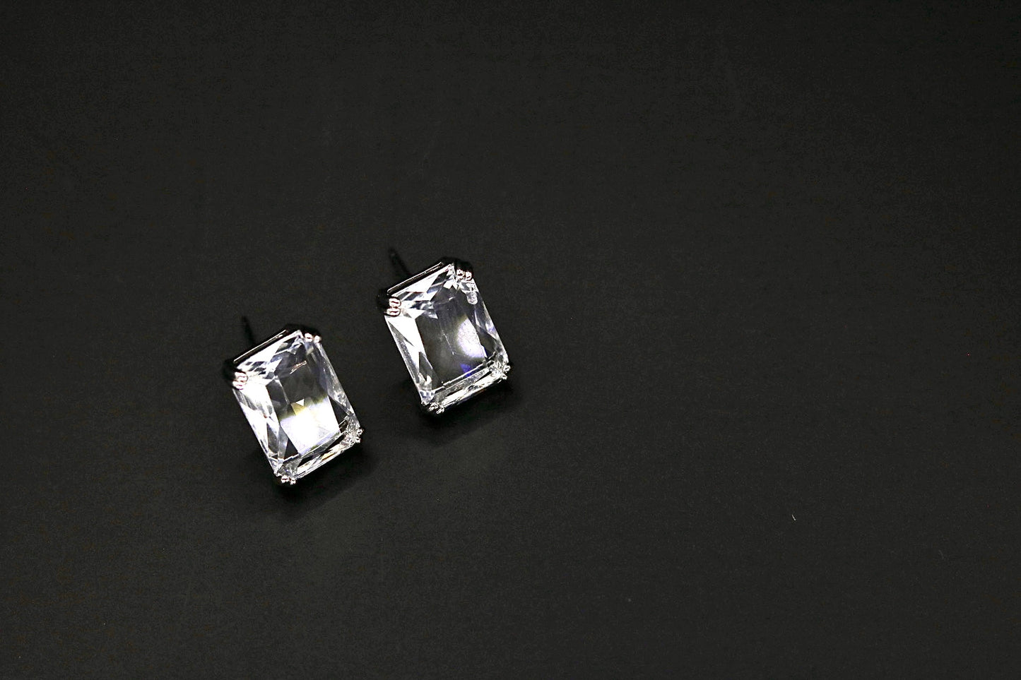 Glass Like Crystal Set